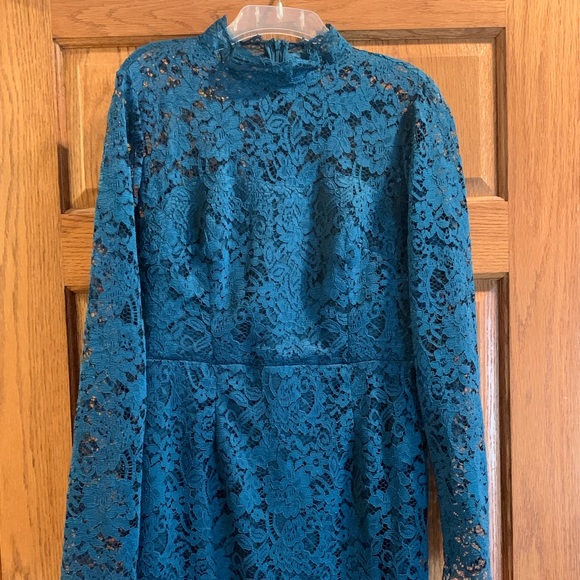 Betsy Johnson | Lace Sheath Dress - Picture 2 of 8